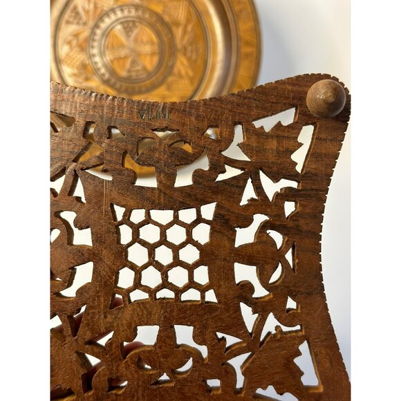 VTG 70‘s Hand Carved Wooden Wall Plate Bohemian - Rustic Home & Wooden Trivet - Picture 5 of 6